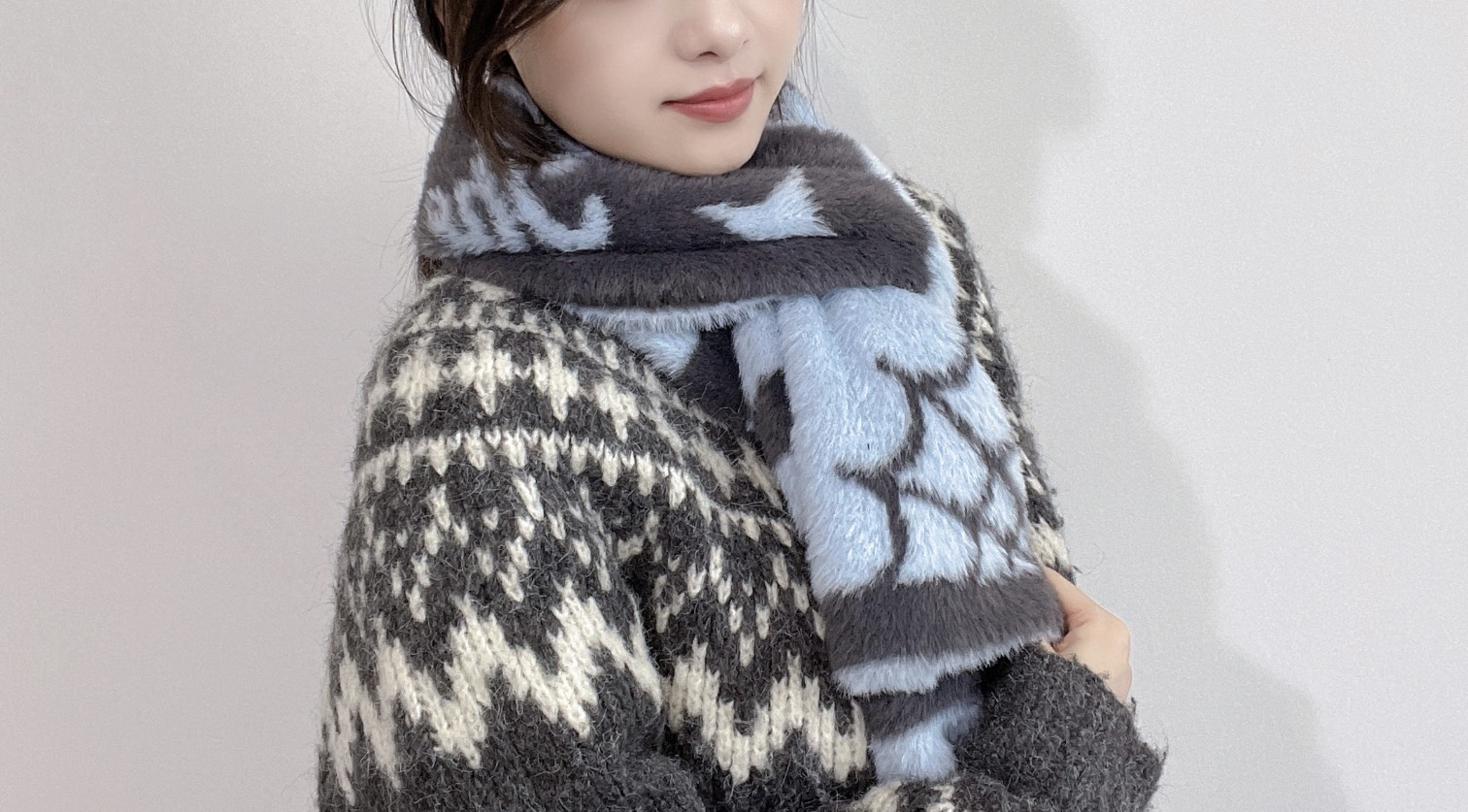 LOVELY HAT東大門㊣代購女裝新品推薦時尚25秋冬熱賣圍巾披肩LOVELY HAT圍巾/披肩