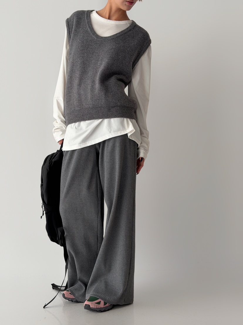 ANGLOG BEIGE韓國代購㊣女裝新款25秋冬人氣時尚推薦吊帶背心ANGLOG BEIGE吊帶/背心