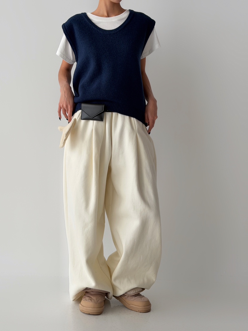 ANGLOG BEIGE韓國代購㊣女裝新款25秋冬人氣時尚推薦吊帶背心ANGLOG BEIGE吊帶/背心