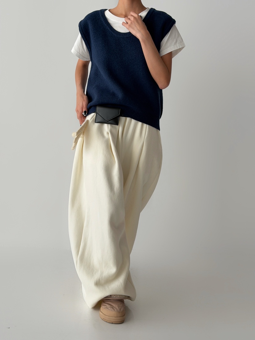 ANGLOG BEIGE韓國代購㊣女裝新款25秋冬人氣時尚推薦吊帶背心ANGLOG BEIGE吊帶/背心