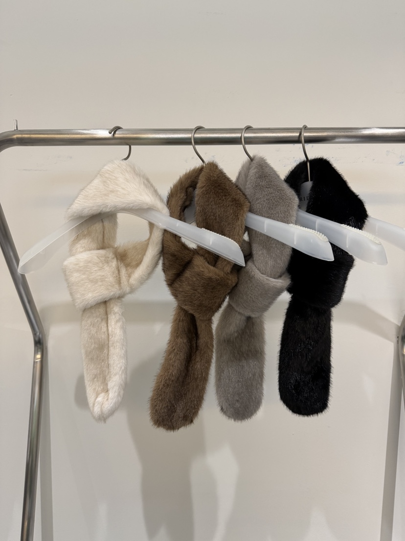 RIDGE-P韓國直郵㊣女士新款熱賣推薦真品圍巾披肩皮草圍巾RIDGE-P圍巾/披肩