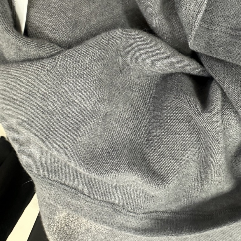 VISUAL SPACE東大門㊣直郵女士新品人氣推薦25秋冬長袖T恤VISUAL SPACE長袖T恤