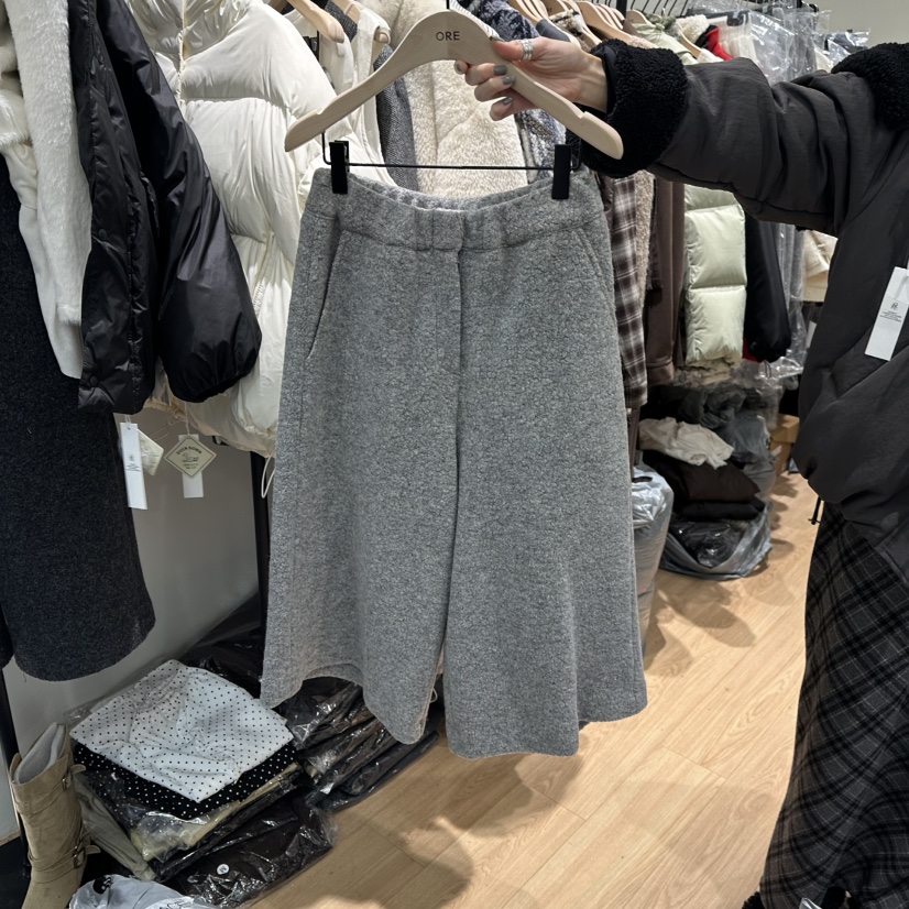 ORE-P東大門㊣代購女士新款熱賣25秋冬真品人氣推薦短褲羊毛ORE短褲圖色1