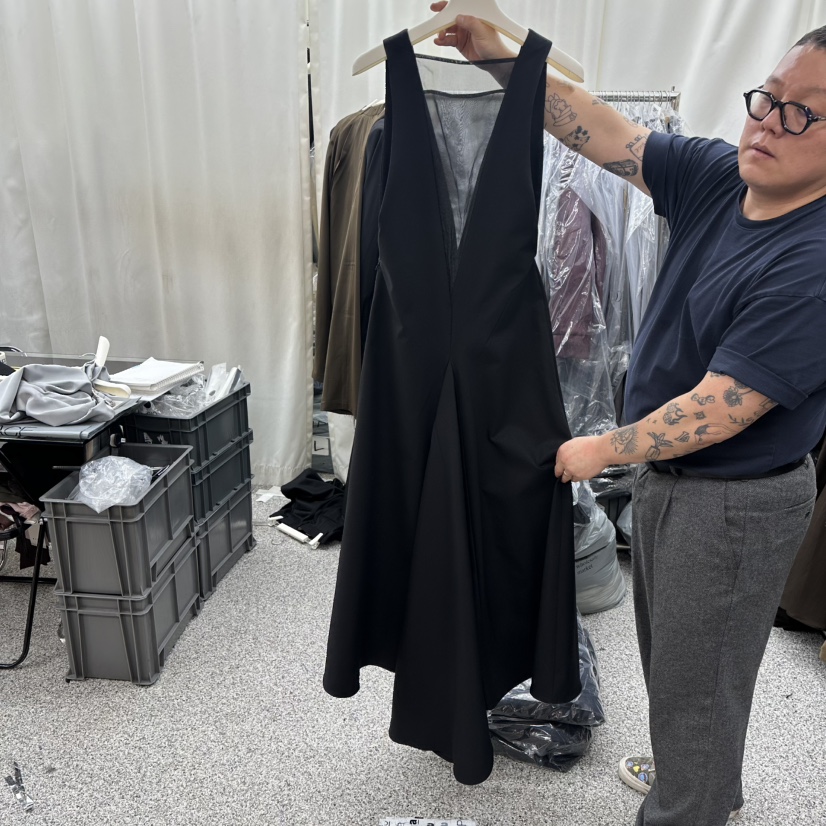 ONEBYTWO韓國直郵㊣女士新款推薦熱賣25秋冬職業休閑連衣裙V領ONE BY TWO連衣裙