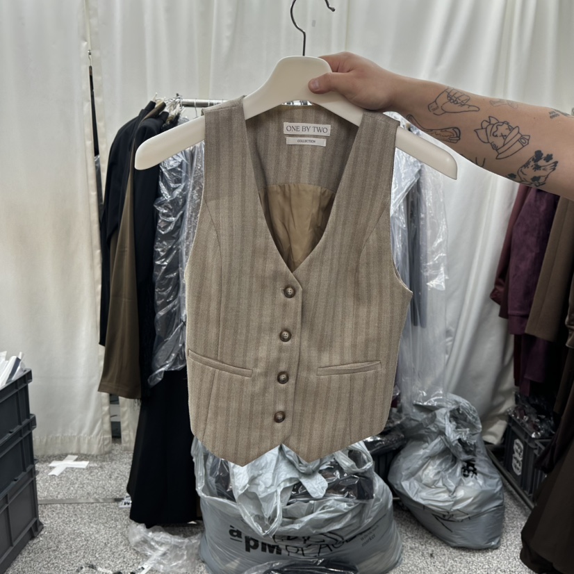 ONEBYTWO東大門㊣直郵女士新款熱賣休閑25秋冬真品時尚馬甲ONE BY TWO馬甲圖色1