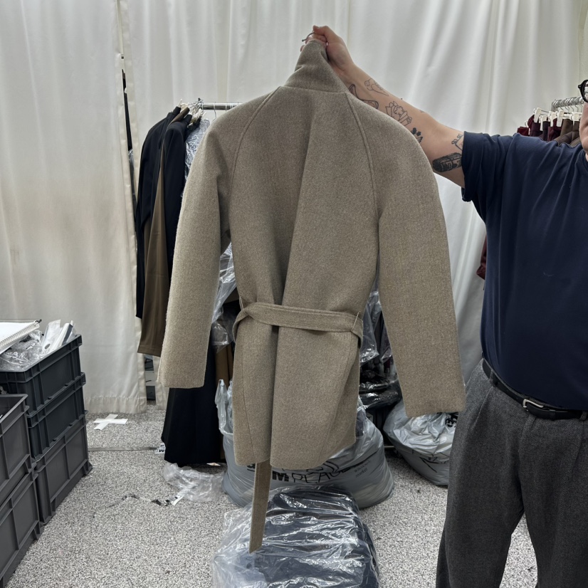 ONEBYTWO韓國代購㊣女裝新款真品熱賣短款大衣含腰帶雙排扣ONE BY TWO短款大衣