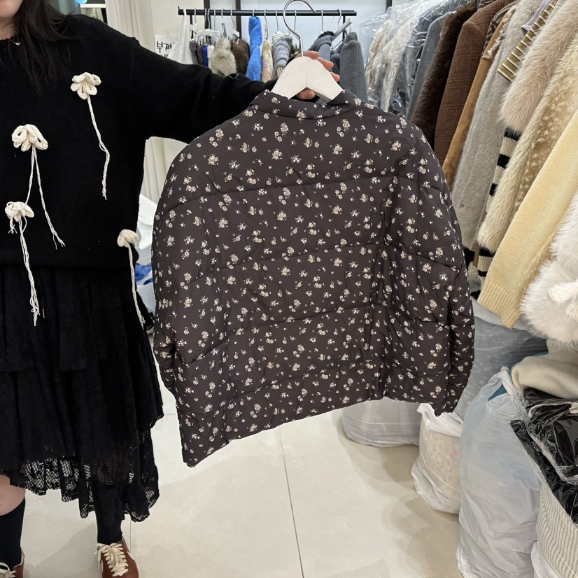 EGG IS韓國代購㊣女裝新品推薦熱賣短款羽絨服花朵填充鴨絨EGG IS短款羽絨服