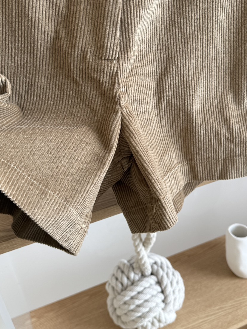 LARCENCICL韓國直郵㊣女裝新款休閑時尚25秋冬熱賣短褲燈芯絨LARCENCICL短褲