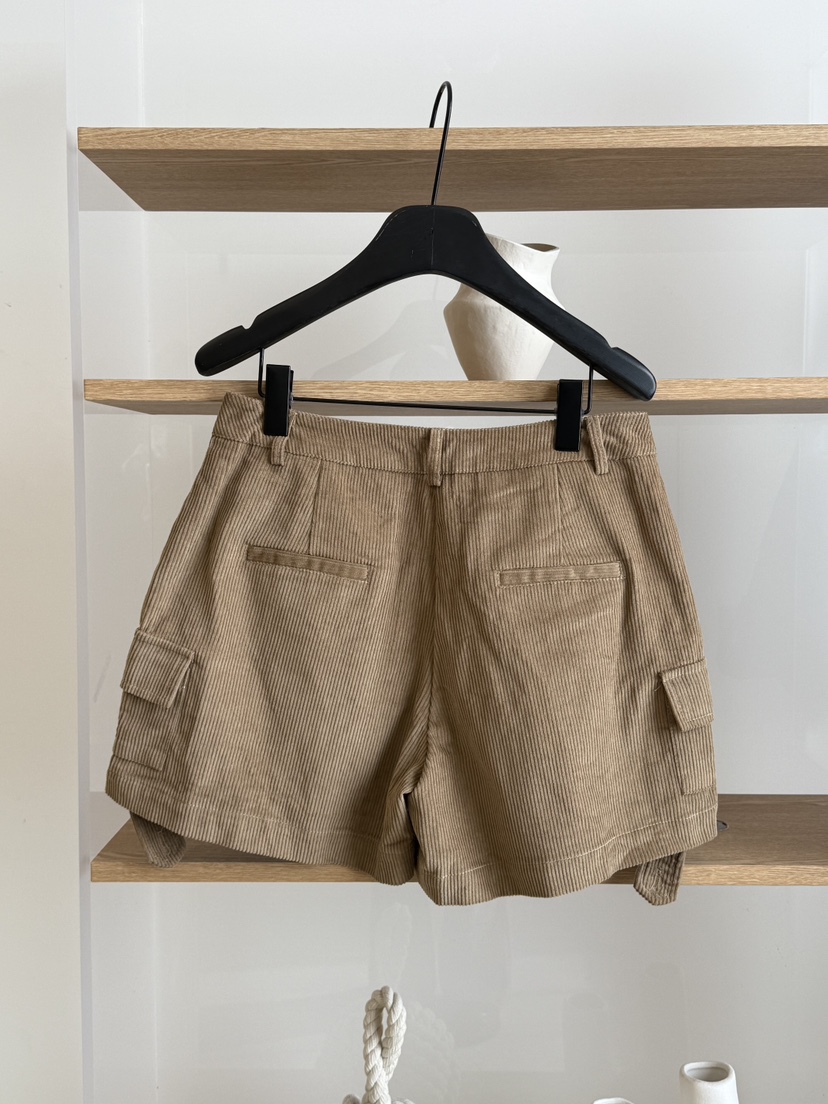 LARCENCICL韓國直郵㊣女裝新款休閑時尚25秋冬熱賣短褲燈芯絨LARCENCICL短褲