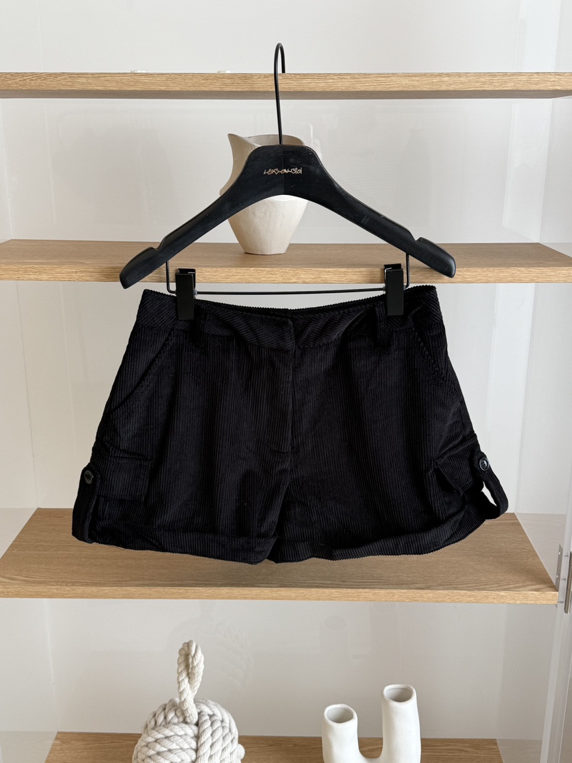 LARCENCICL韓國直郵㊣女裝新款休閑時尚25秋冬熱賣短褲燈芯絨LARCENCICL短褲圖色2