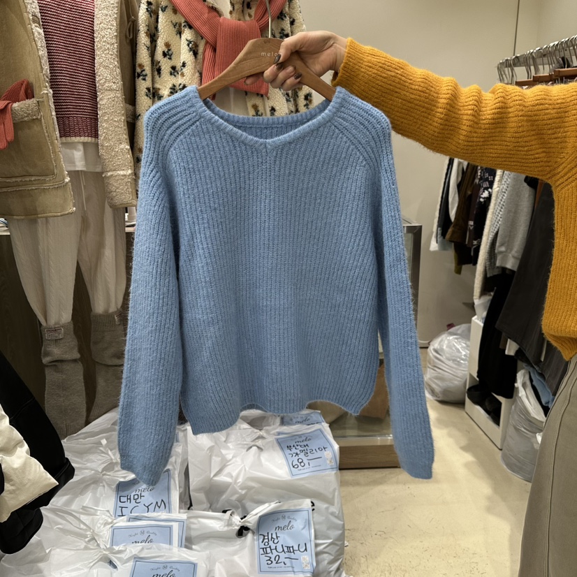MELO韓國直郵㊣女裝新品職業推薦25秋冬真品時尚針織衫V領抓絨MELO針織衫圖色5