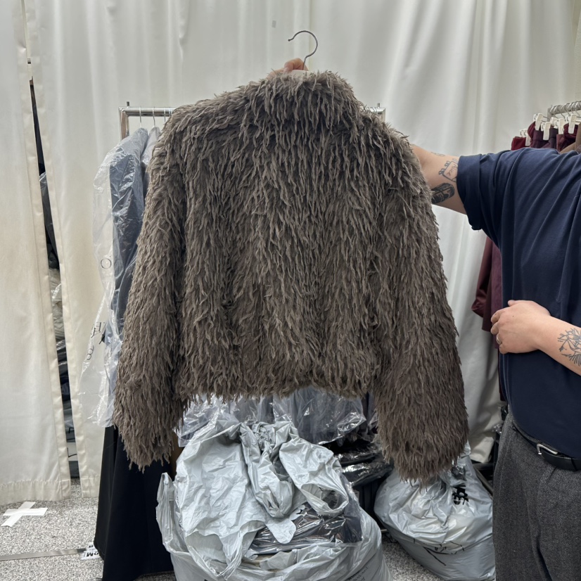 ONEBYTWO東大門㊣實拍女士新品熱賣人氣推薦職業短款大衣毛皮ONE BY TWO短款大衣