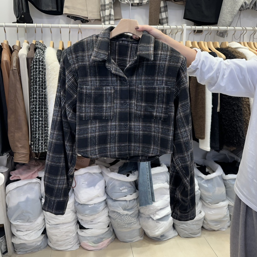 Q C東大門㊣實拍女裝新品休閑25秋冬真品熱賣襯衫蕾絲衫格紋Republlc of qc襯衫/蕾絲衫圖色3