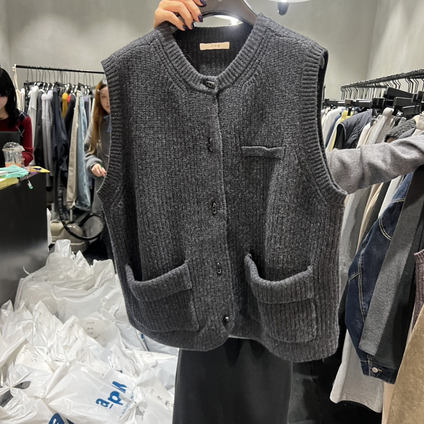 TUG東大門㊣實拍女士新品休閑時尚熱賣人氣真品25秋冬推薦馬甲TUG馬甲圖色1