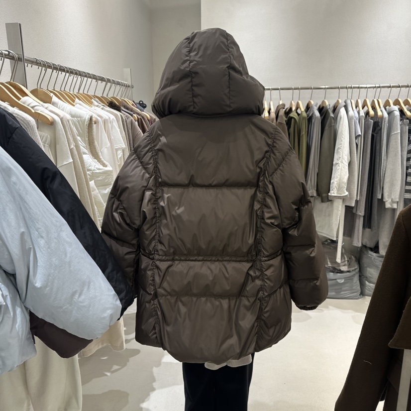 OVU東大門㊣直郵女裝新品推薦職業時尚25秋冬休閑短款羽絨服OVU短款羽絨服