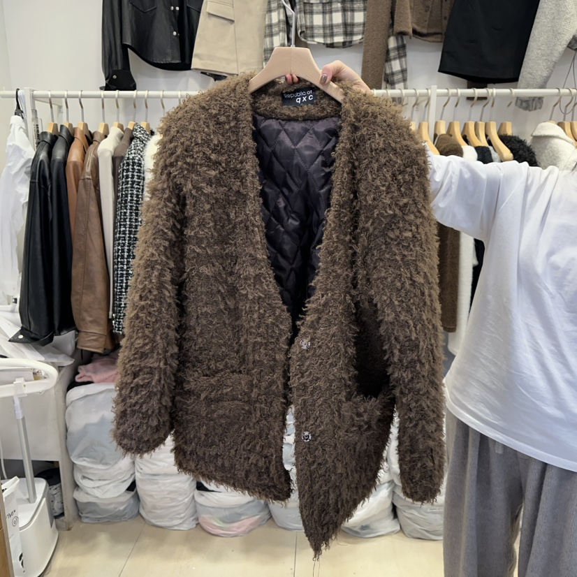 Q C韓國代購㊣女裝新款職業推薦熱賣時尚真品25秋冬短款大衣絨Republlc of qc短款大衣圖色2