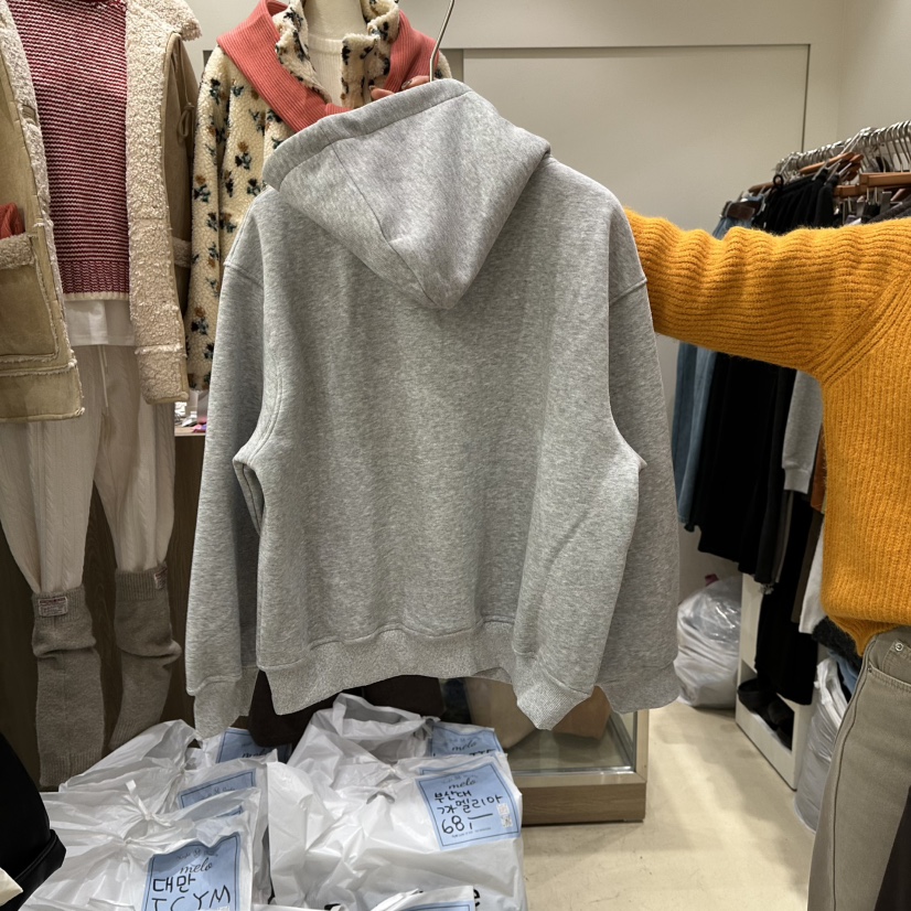 MELO韓國代購㊣女士新品推薦休閑真品熱賣職業25秋冬衛衣加絨MELO衛衣