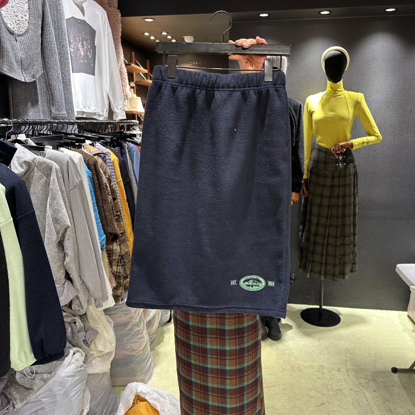 CHAVI東大門㊣實拍女裝新款真品人氣時尚休閑25秋冬職業長裙CHAVI長裙圖色2