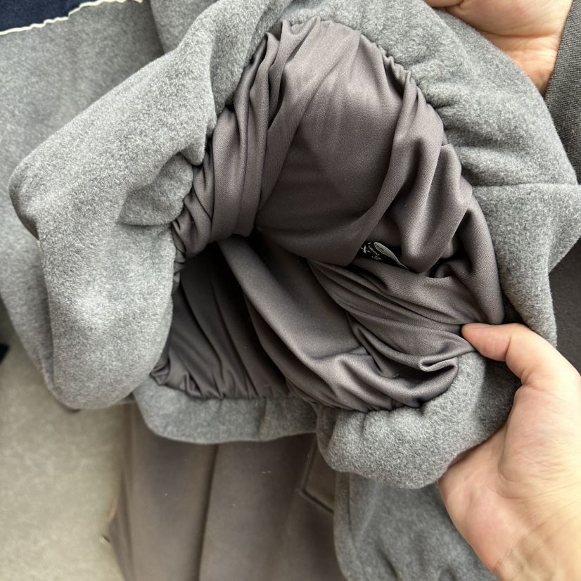 EXIT東大門㊣直郵女士新款職業休閑熱賣真品推薦時尚衛衣羊毛EXIT衛衣