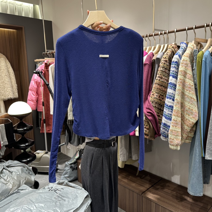 BABYTOUCH東大門㊣直郵女士新品推薦熱賣25秋冬長袖T恤羊毛絲綢BABYTOUCH長袖T恤