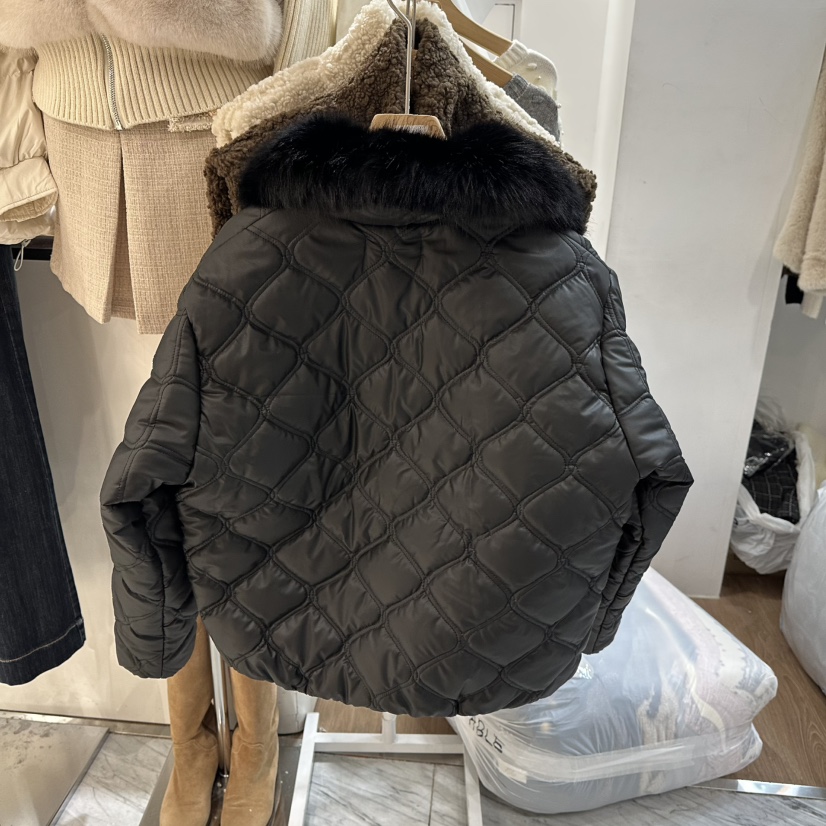 ABLESTUDIO東大門㊣直郵女士新品休閑時尚熱賣短款棉服絎縫ABLESTUDIO短款棉服