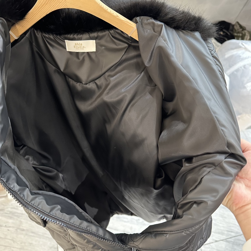 ABLESTUDIO東大門㊣直郵女士新品休閑時尚熱賣短款棉服絎縫ABLESTUDIO短款棉服