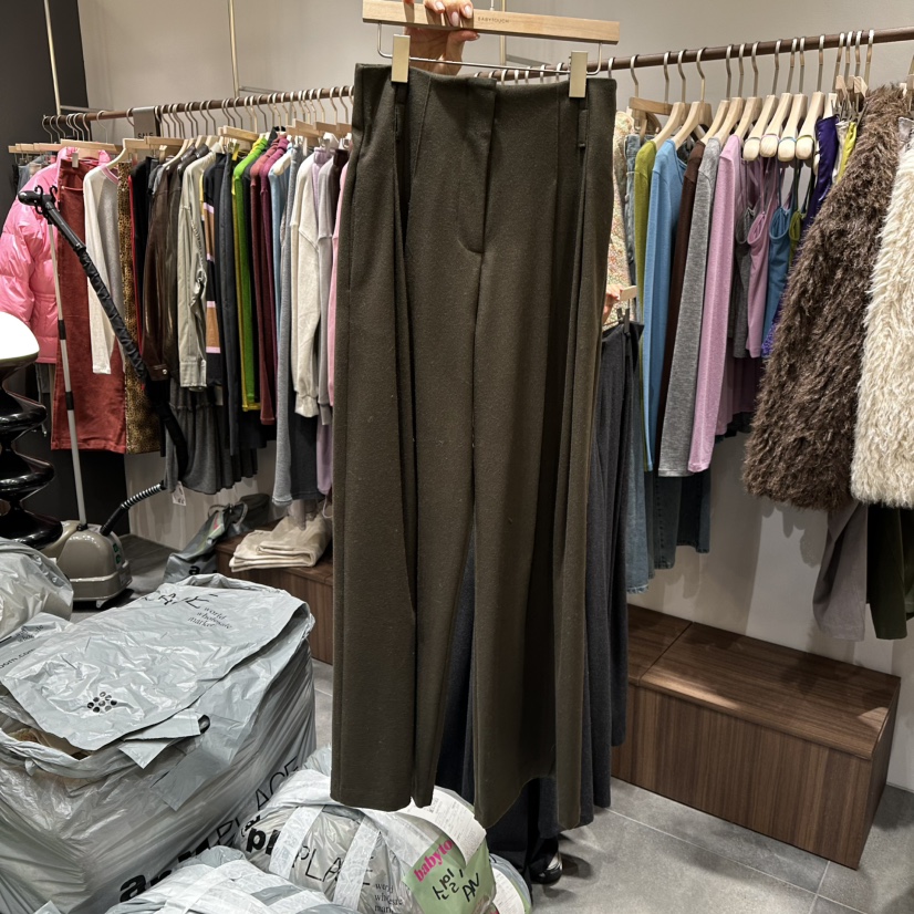 BABYTOUCH韓國代購㊣女裝新品人氣熱賣25秋冬時尚推薦休閑褲BABYTOUCH休閑褲圖色1棕色