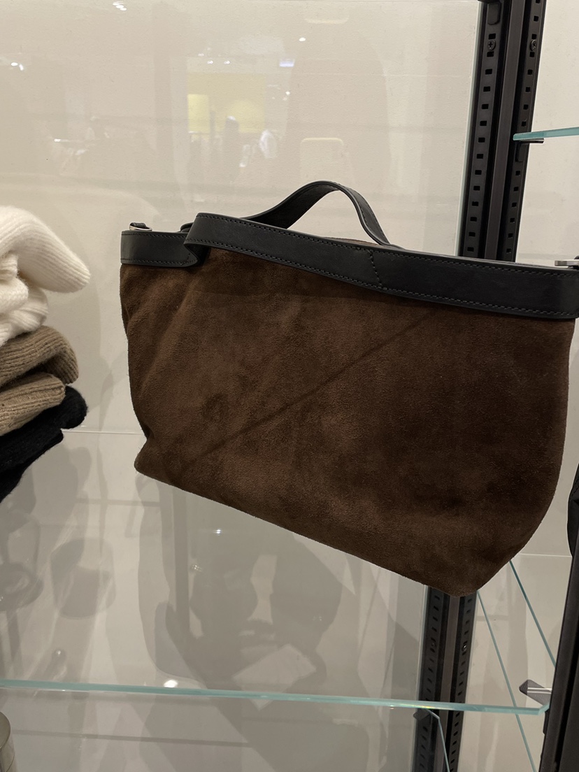 MUCH MORE韓國直郵㊣女裝新款休閑推薦人氣時尚單肩斜跨包MUCH MORE單肩/斜跨包圖色1