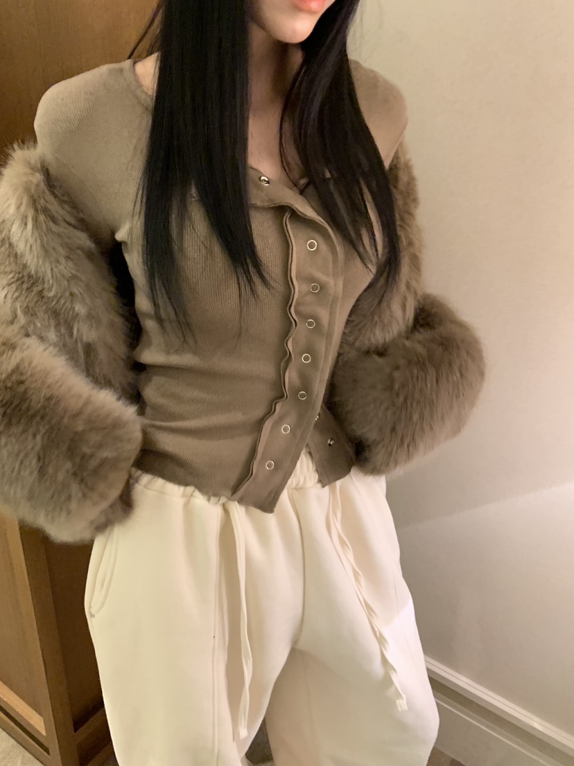 BADCALM東大門㊣實拍女士新品推薦25秋冬熱賣人氣時尚長袖T恤BADCALM長袖T恤