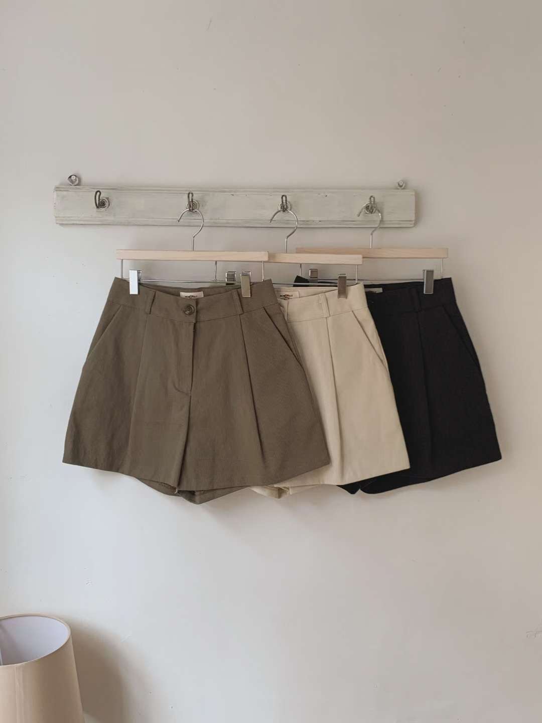 MONOPOLY-모노폴리-T東大門㊣實拍女裝新款職業人氣熱賣短褲MONO_POLY短褲圖色2左二色