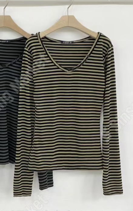 OZBRIDGE 오즈브릿지東大門㊣直郵女士新品25秋冬長袖T恤V領修身寬松紐扣OZBRIDGE 오즈브릿지長袖T恤圖色3