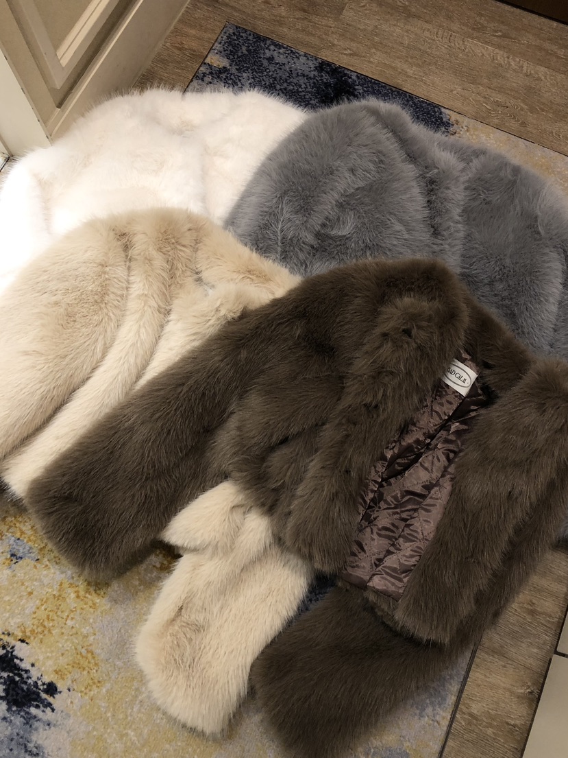 BADCALM韓國代購㊣女裝新品時尚休閑人氣熱賣短款大衣毛皮狐貍BADCALM短款大衣