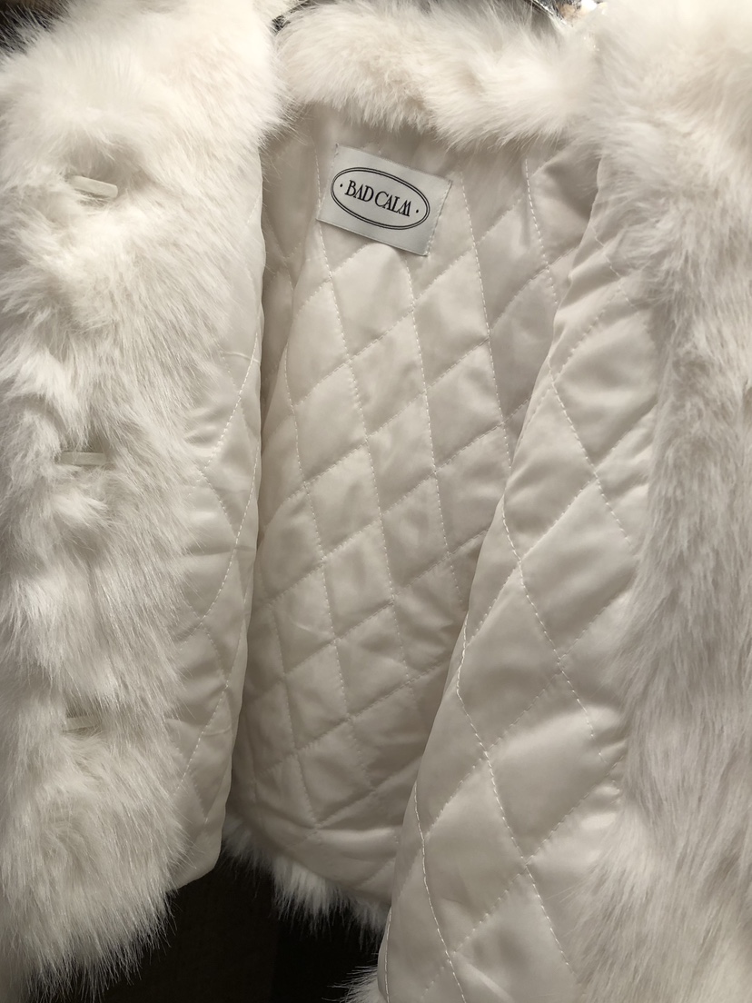 BADCALM韓國代購㊣女裝新品時尚休閑人氣熱賣短款大衣毛皮狐貍BADCALM短款大衣
