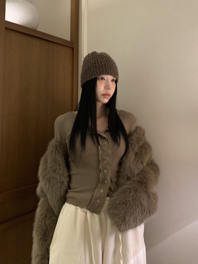 BADCALM韓國代購㊣女裝新品時尚休閑人氣熱賣短款大衣毛皮狐貍BADCALM短款大衣