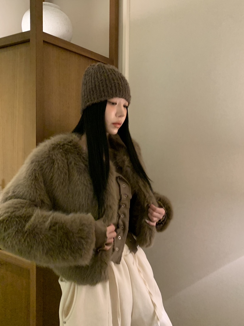 BADCALM韓國代購㊣女裝新品時尚休閑人氣熱賣短款大衣毛皮狐貍BADCALM短款大衣