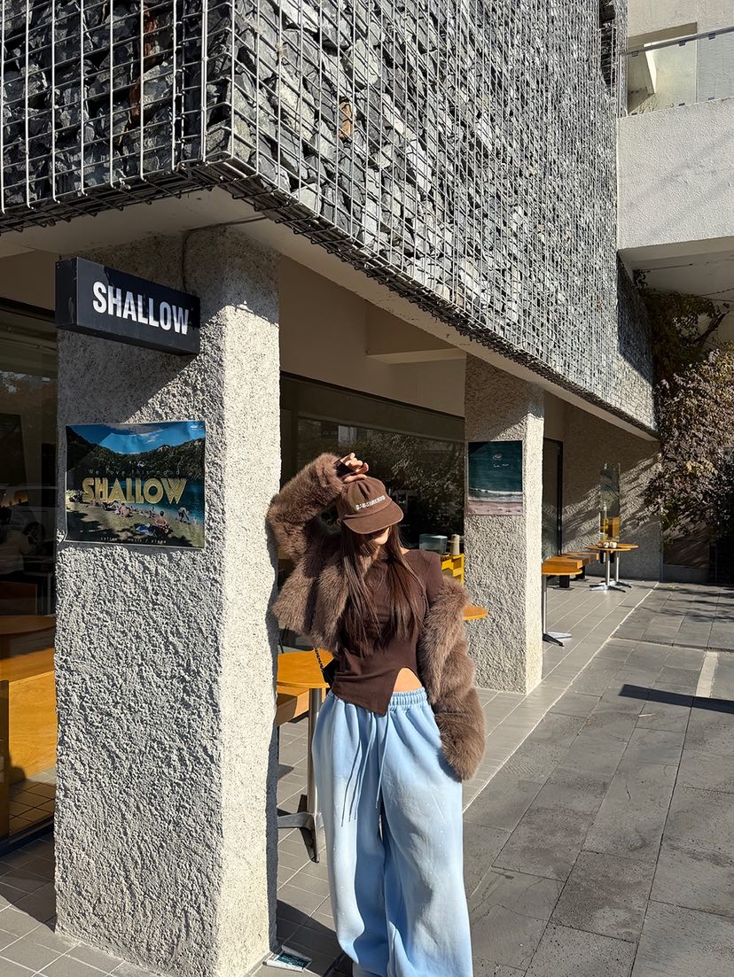 BADCALM韓國代購㊣女裝新品時尚休閑人氣熱賣短款大衣毛皮狐貍BADCALM短款大衣