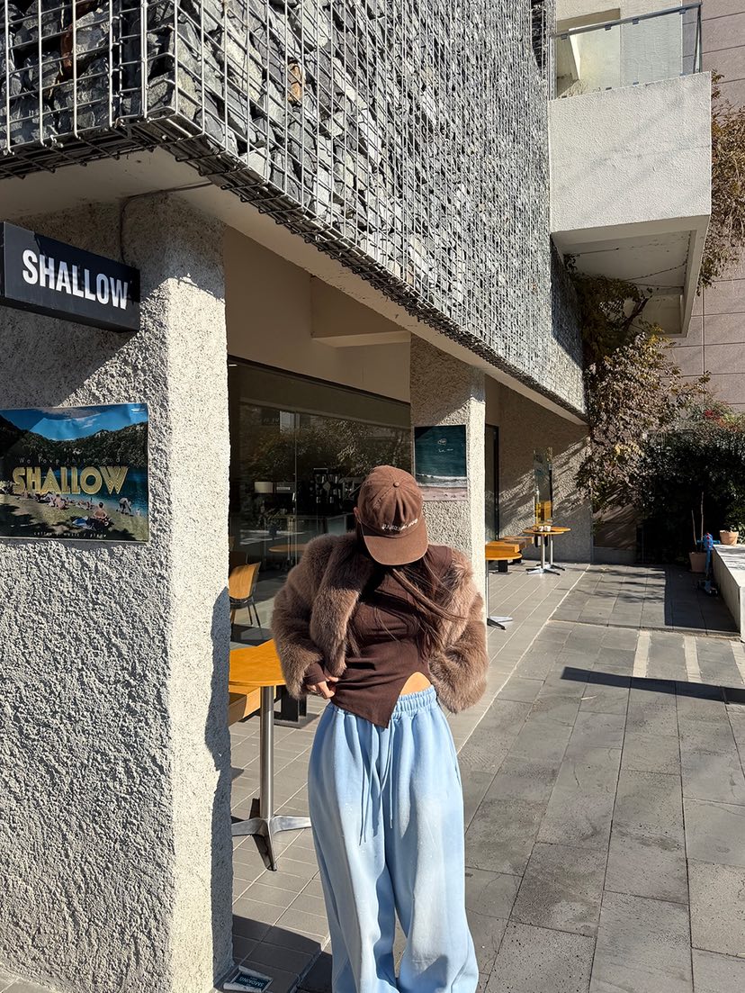 BADCALM韓國代購㊣女裝新品時尚休閑人氣熱賣短款大衣毛皮狐貍BADCALM短款大衣