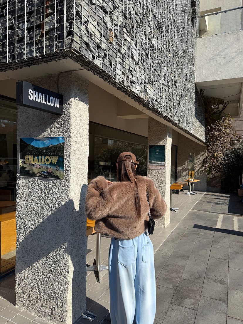 BADCALM韓國代購㊣女裝新品時尚休閑人氣熱賣短款大衣毛皮狐貍BADCALM短款大衣