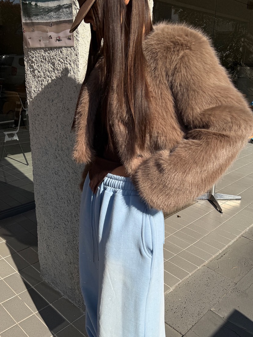 BADCALM韓國代購㊣女裝新品時尚休閑人氣熱賣短款大衣毛皮狐貍BADCALM短款大衣