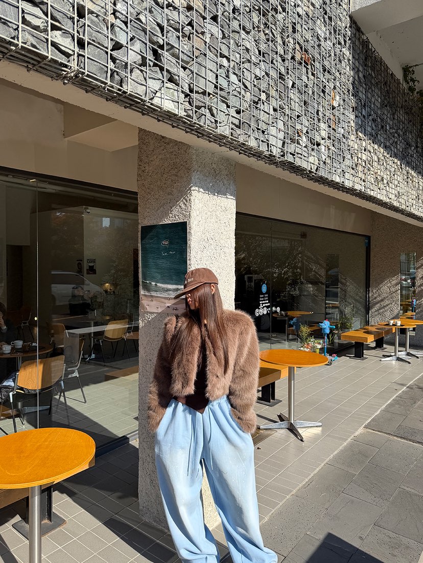 BADCALM韓國代購㊣女裝新品時尚休閑人氣熱賣短款大衣毛皮狐貍BADCALM短款大衣