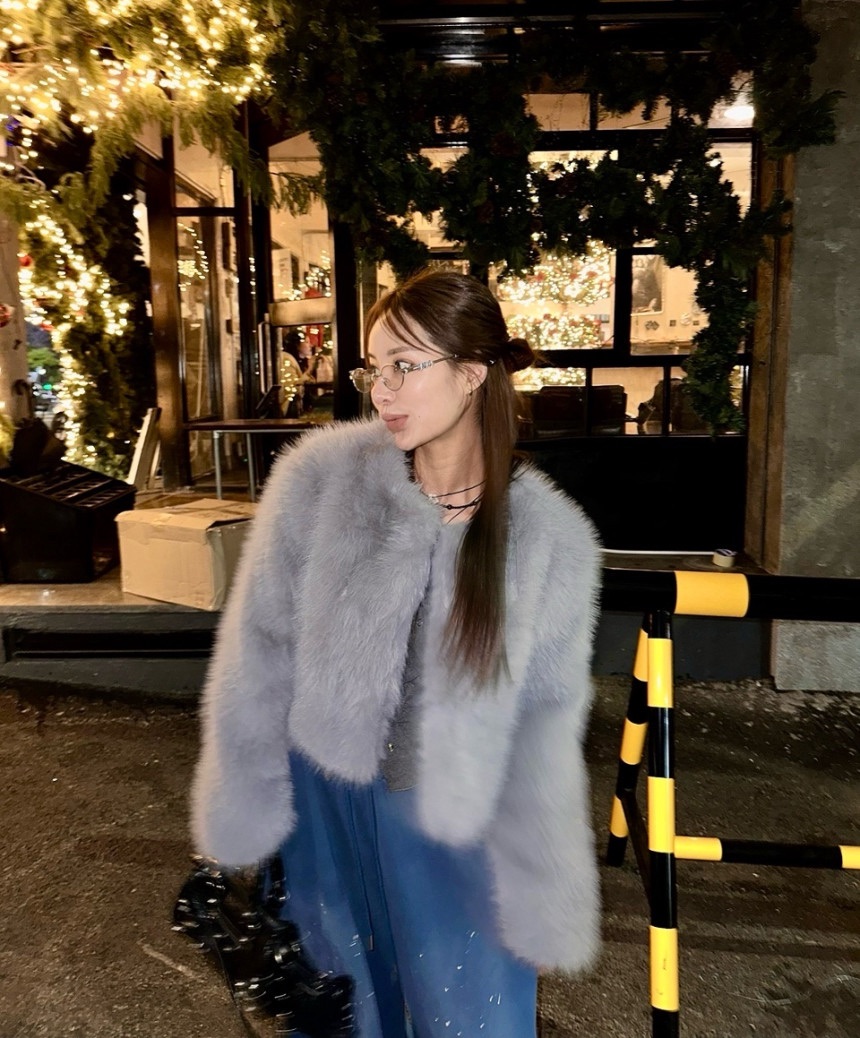 BADCALM韓國代購㊣女裝新品時尚休閑人氣熱賣短款大衣毛皮狐貍BADCALM短款大衣