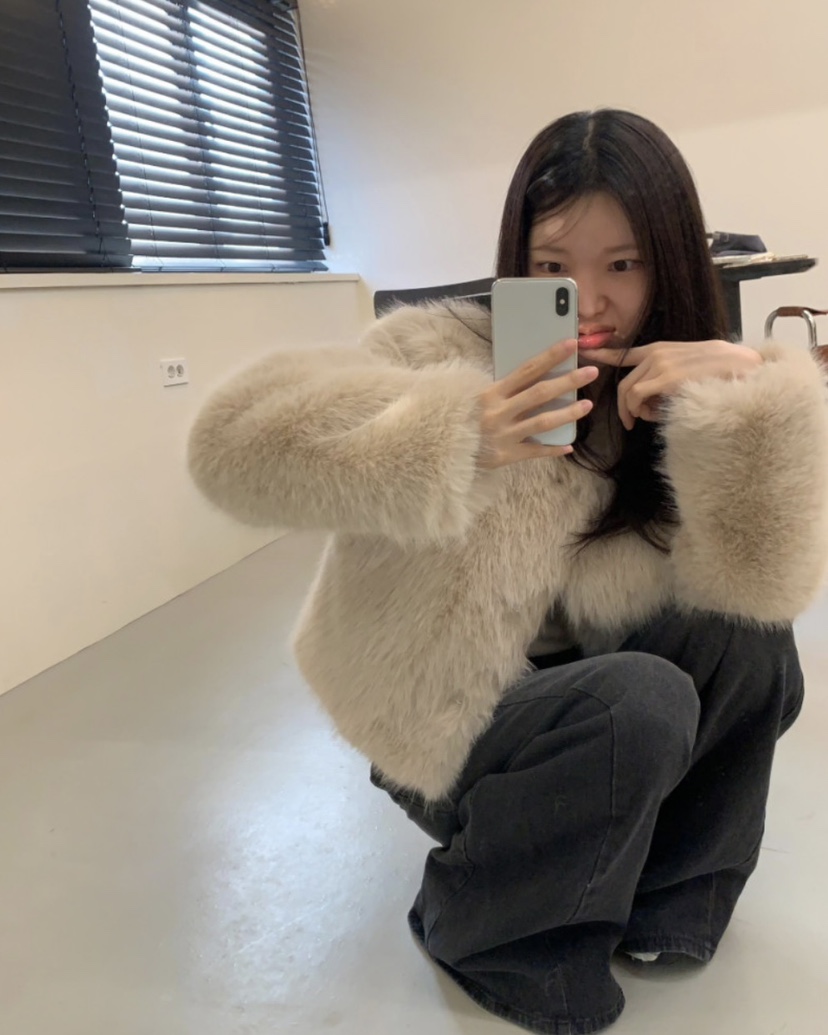 BADCALM韓國代購㊣女裝新品時尚休閑人氣熱賣短款大衣毛皮狐貍BADCALM短款大衣