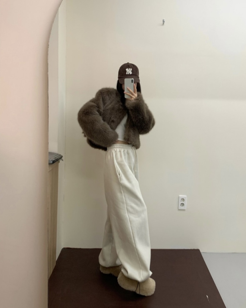 BADCALM韓國代購㊣女裝新品時尚休閑人氣熱賣短款大衣毛皮狐貍BADCALM短款大衣