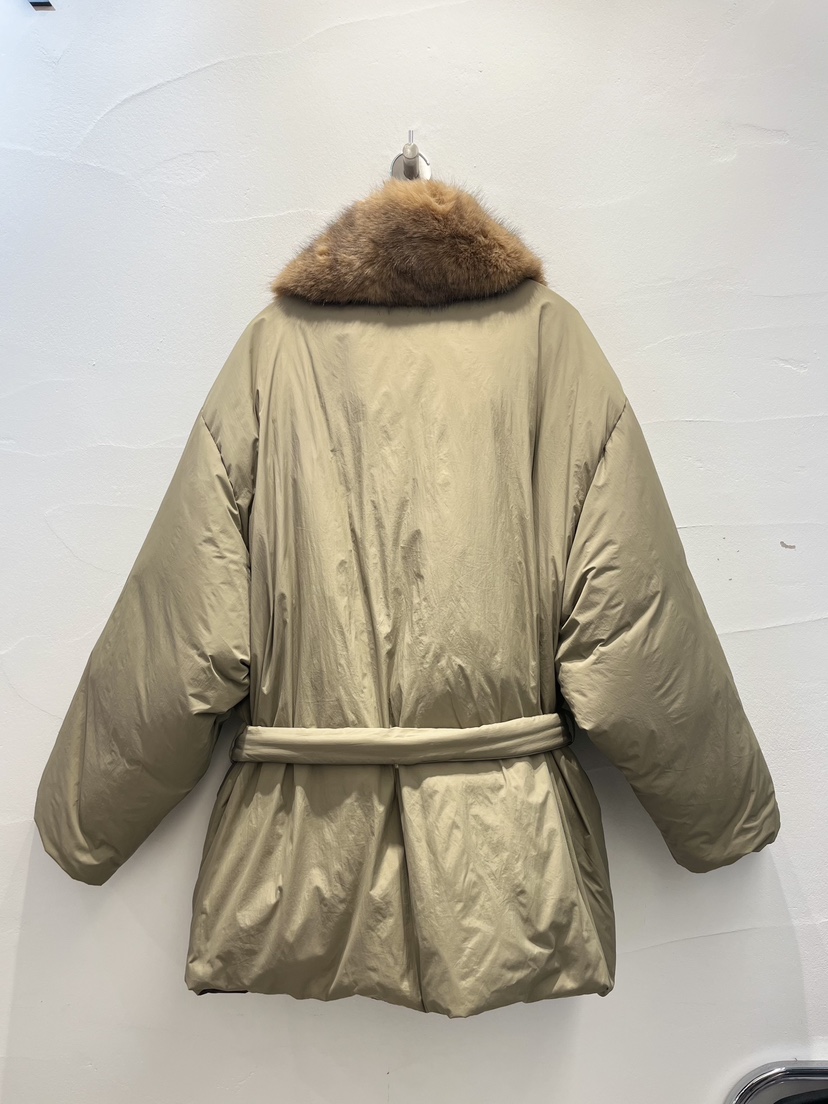 BROWN PAPER-S東大門㊣實拍女裝新品25秋冬短款羽絨服毛皮填充BROWN PAPER-S短款羽絨服