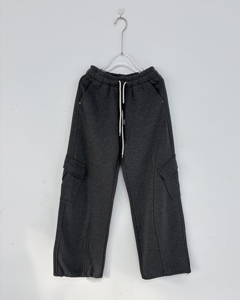 LATTE-P東大門㊣實拍女裝新款25秋冬人氣熱賣時尚休閑褲加絨LATTE-P休閑褲圖色1墨色