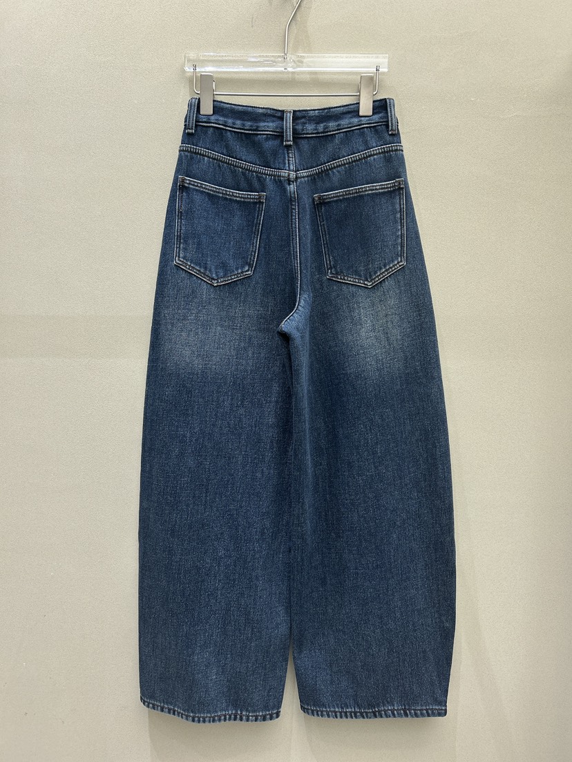 LATTE-P東大門㊣直郵女裝新品推薦時尚休閑人氣職業牛仔褲LATTE-P牛仔褲