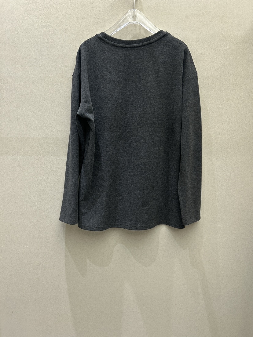 LATTE-P東大門㊣代購女裝新品熱賣時尚推薦25秋冬真品長袖T恤LATTE-P長袖T恤