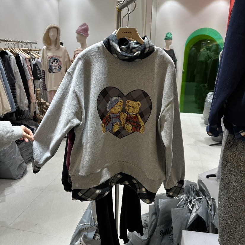 MINI UNNI東大門㊣直郵女裝新品人氣真品時尚衛衣假兩件加絨MINI UNNI衛衣圖色2