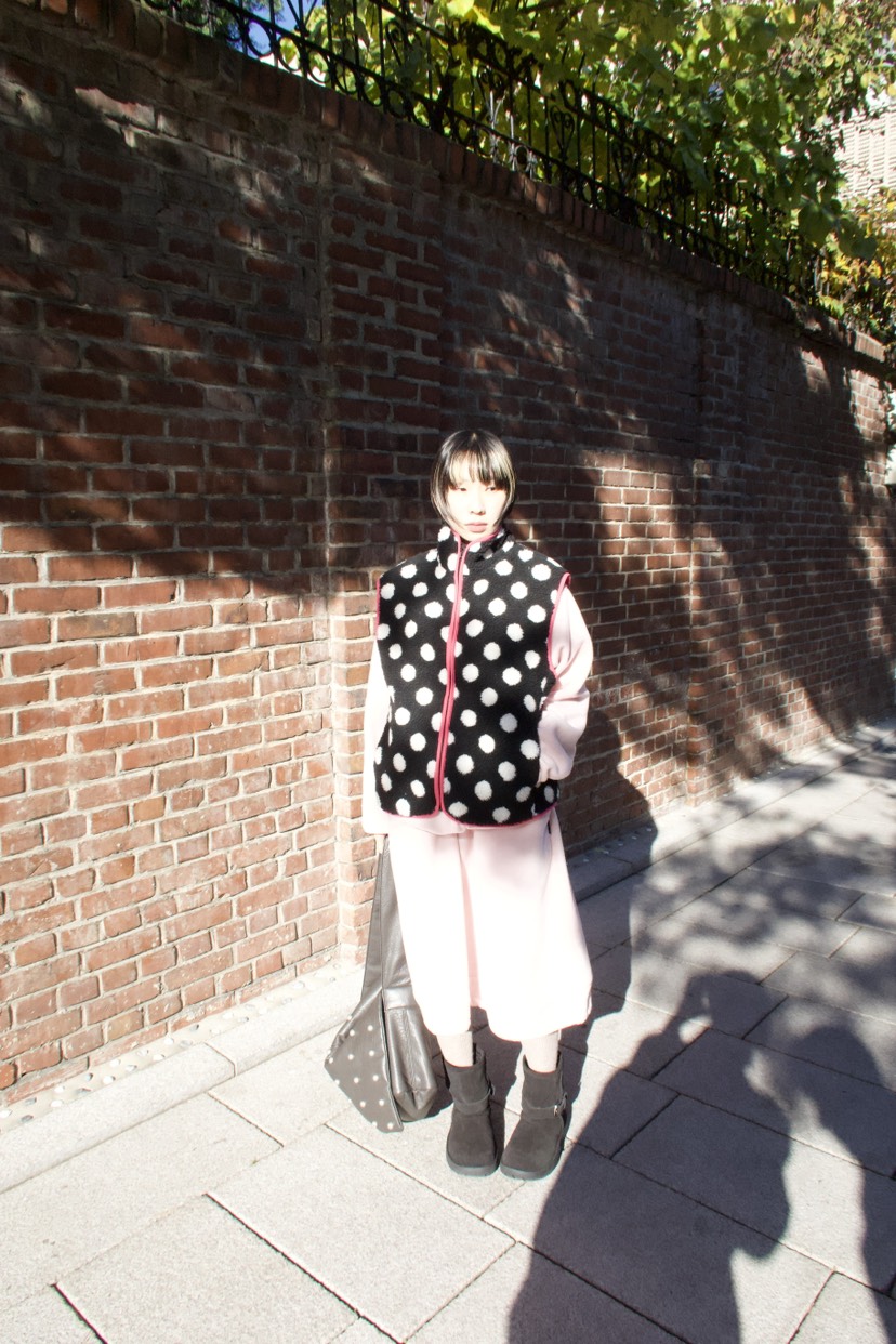 E/E/E韓國代購㊣女士新品真品職業推薦熱賣時尚25秋冬馬甲E/E/E馬甲圖色2