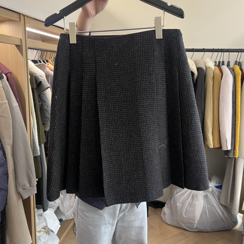 OBJET東大門㊣代購女裝新款職業推薦25秋冬熱賣時尚人氣短裙love us u/OBJET短裙圖色2